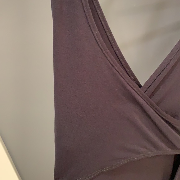 Gentle fawn open back dress - Picture 4 of 4